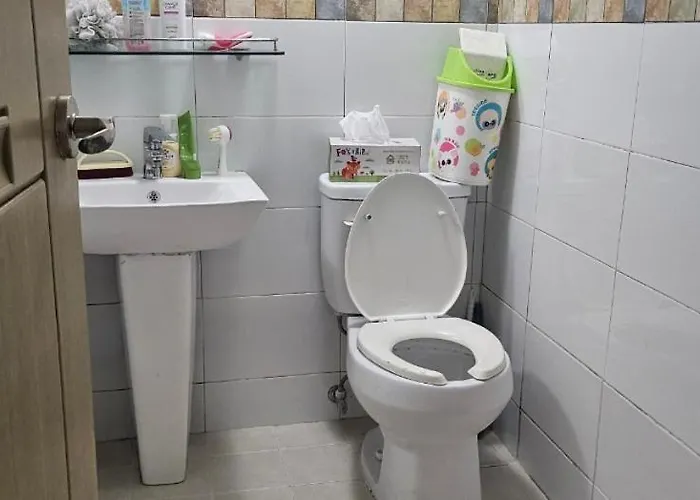 Female Only Close To Severance Hospital And Shinchon Station Korean Traditional Experience With Breakfast And Dinner Provided Close To The Airport