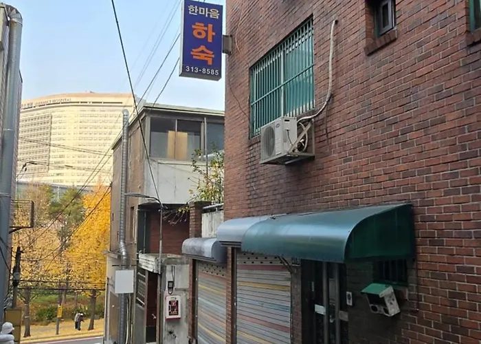 Female Only Close To Severance Hospital And Shinchon Station Korean Traditional Experience With Breakfast And Dinner Provided Close To The Airport